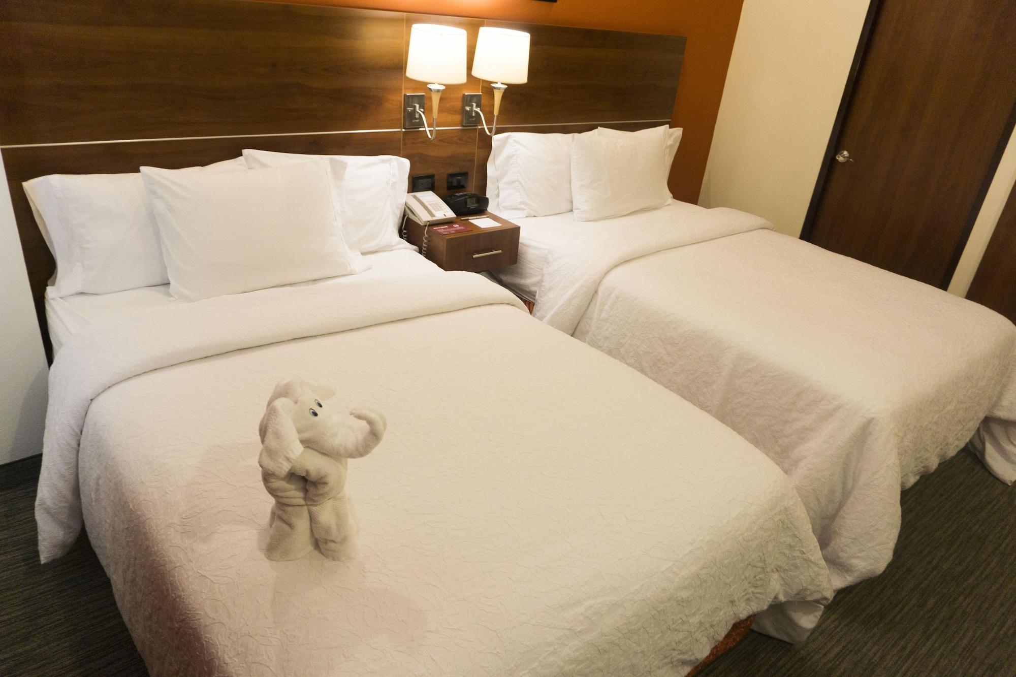 Hampton By Hilton San Juan Del Rio Hotel Luaran gambar
