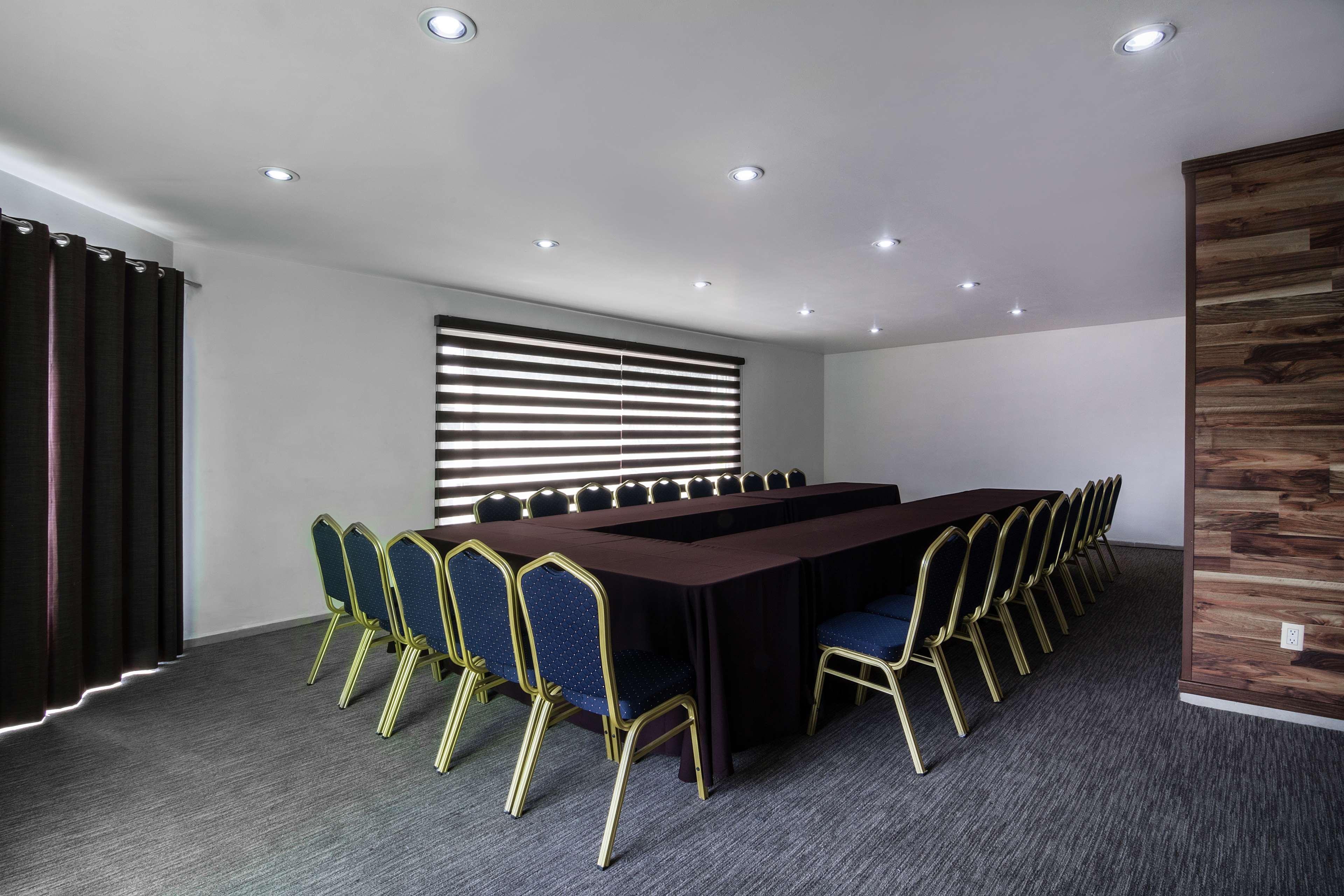 Hampton By Hilton San Juan Del Rio Hotel Luaran gambar