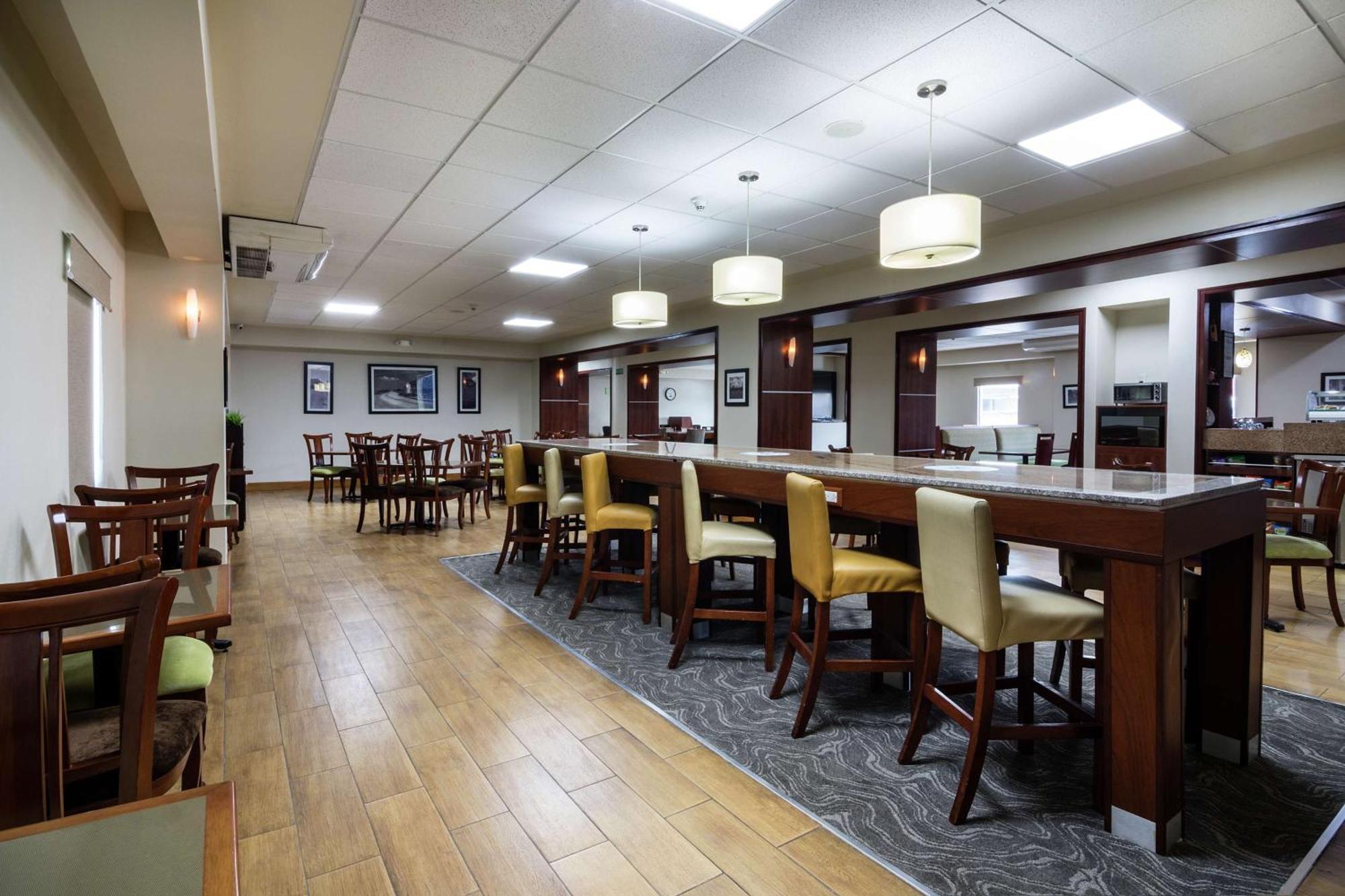 Hampton By Hilton San Juan Del Rio Hotel Luaran gambar