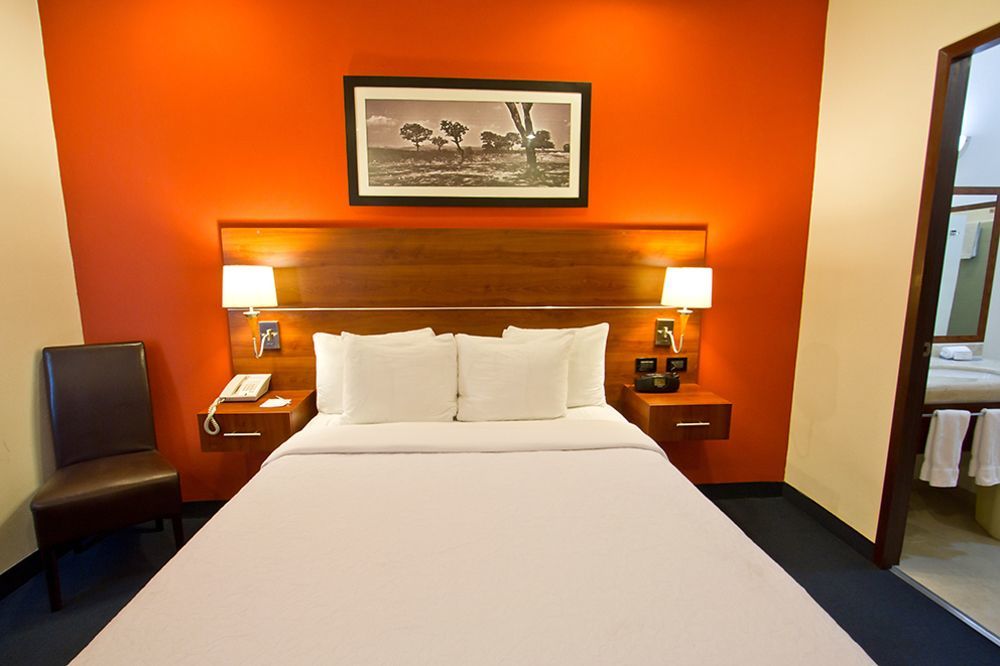 Hampton By Hilton San Juan Del Rio Hotel Luaran gambar