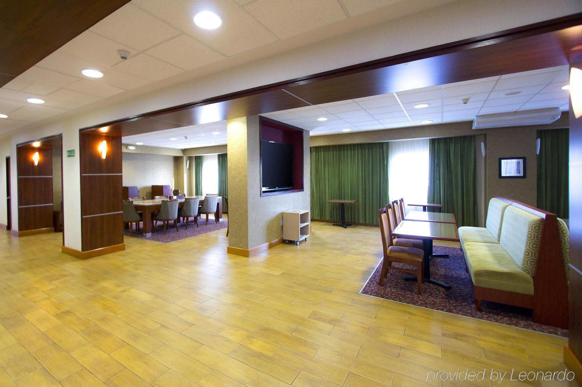 Hampton By Hilton San Juan Del Rio Hotel Luaran gambar
