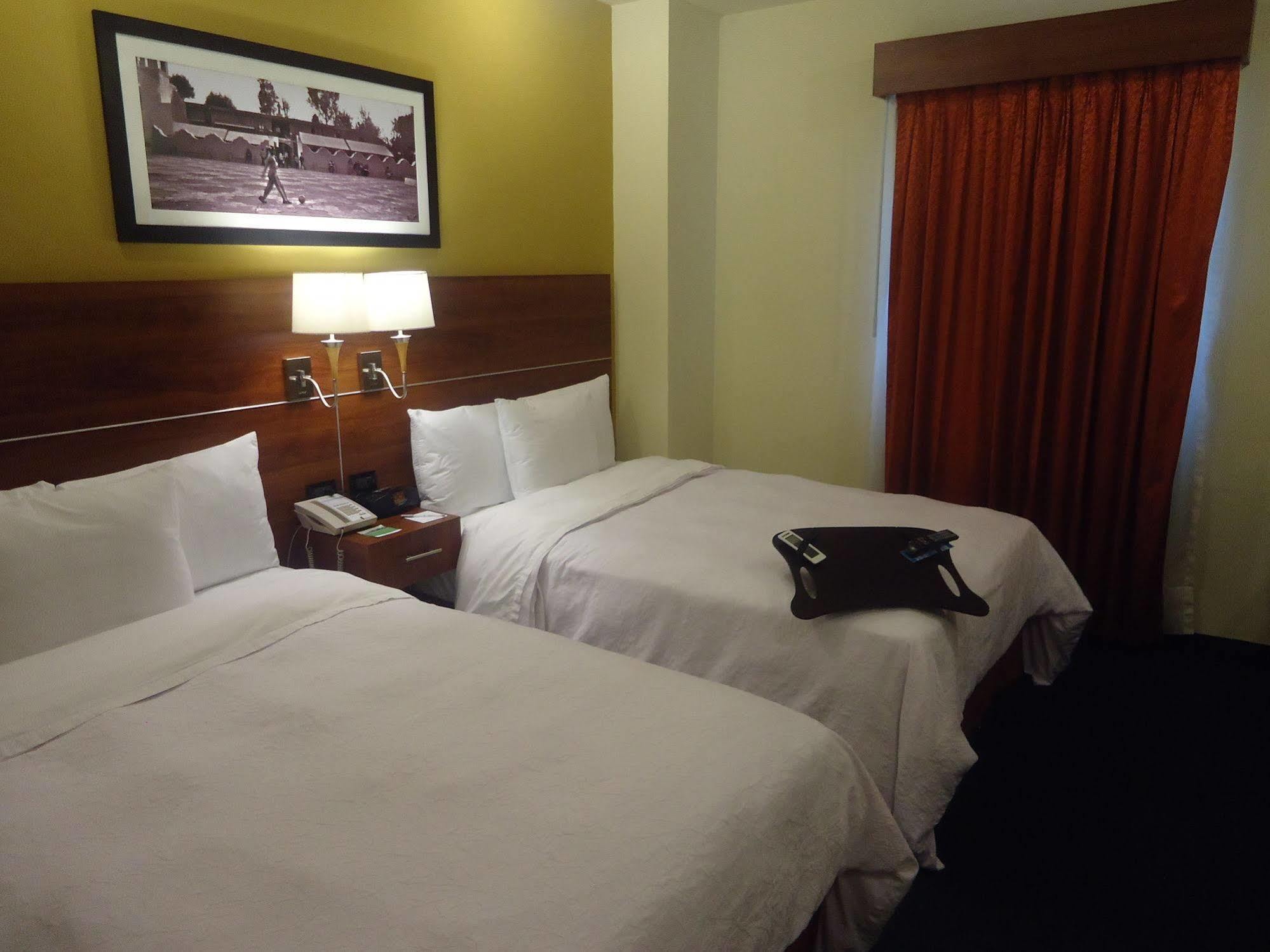 Hampton By Hilton San Juan Del Rio Hotel Luaran gambar